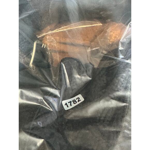 Black Cassidee Knit and Leather Uggs size 10 - Picture 6 of 6